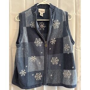 Breckenridge Woman Blue Snowflake Christmas Holiday Winter Vest Charm Zipper PL